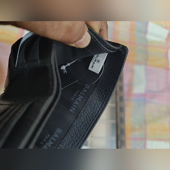 Balmain - Picture 6 of 8